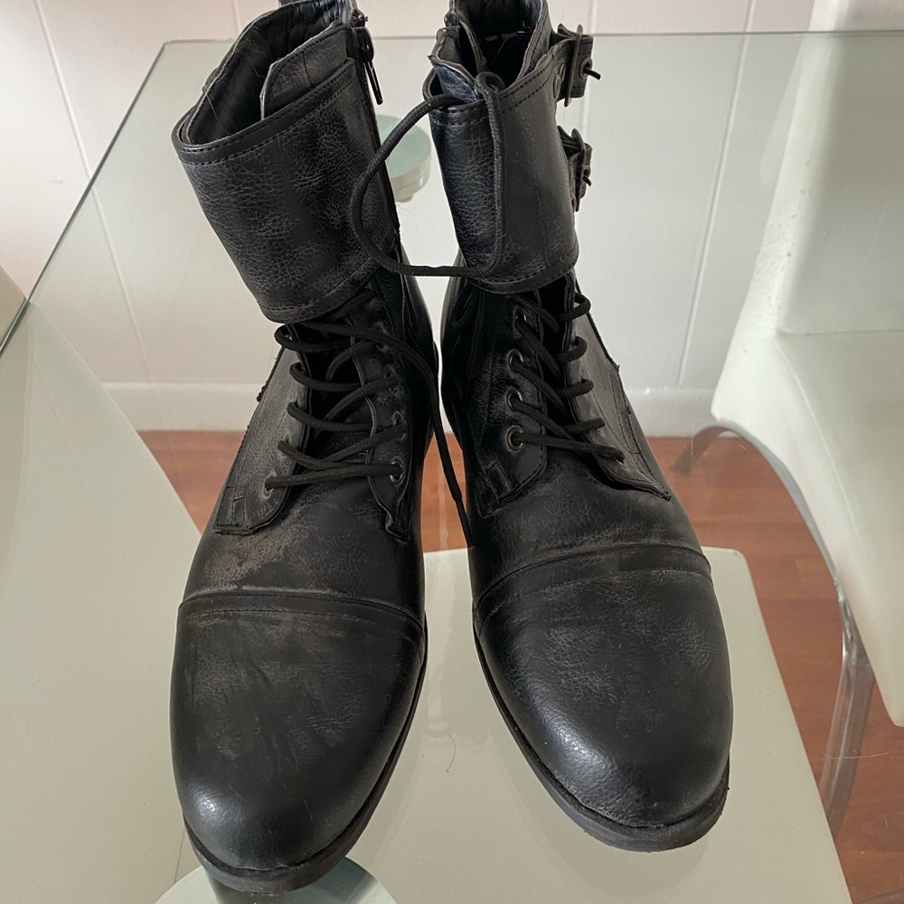 Combat boots - Picture 2 of 8